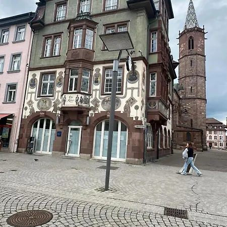 Kwatera prywatna Cafe Raben Historische Mit Moderne Inneneinrichtung Direkt Am Muensterplatz