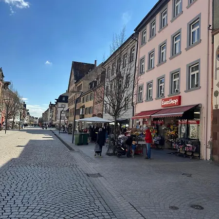 Cafe Raben Historische Mit Moderne Inneneinrichtung Direkt Am Muensterplatz Kwatera prywatna